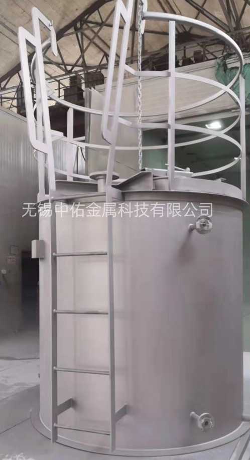 尿素罐_副本.jpg